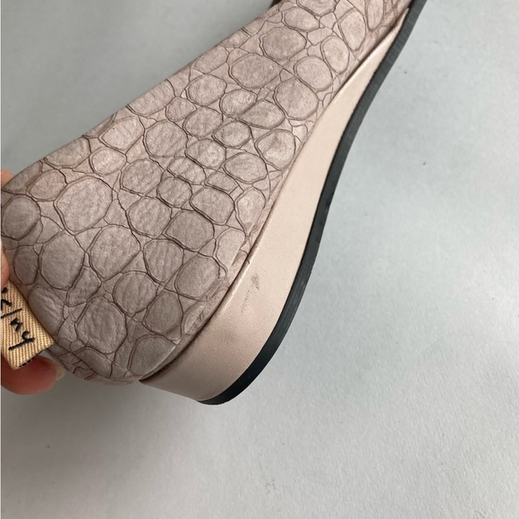 Fsiny Cream Pink Animal Print Leather Flats size 8.5 Made in Italy - Picture 14 of 14